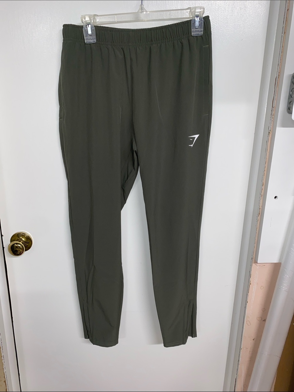 Gymshark Men’s Olive Arrival Woven Joggers Slim Fit